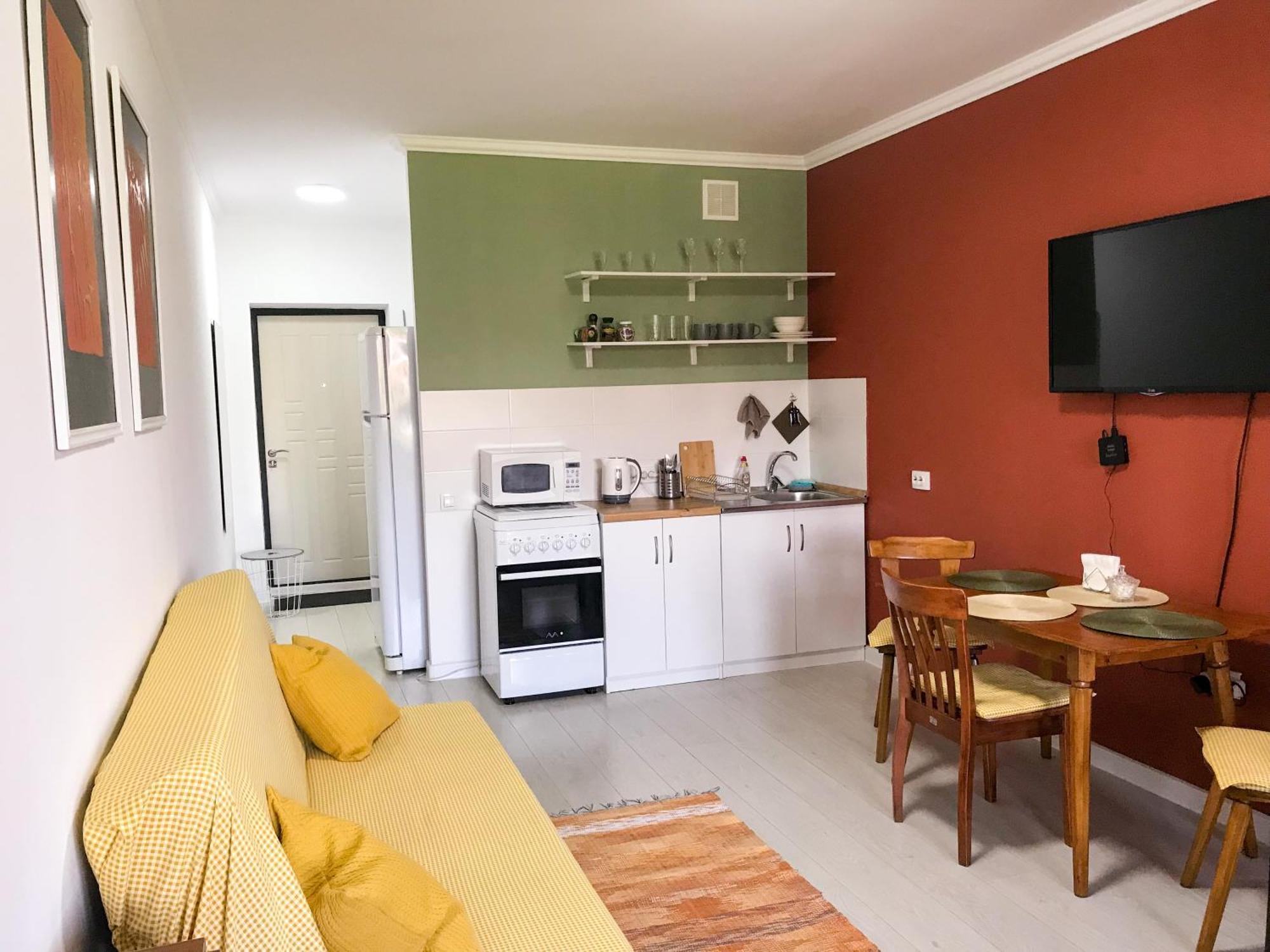 Adt Apartments Almaty Værelse billede