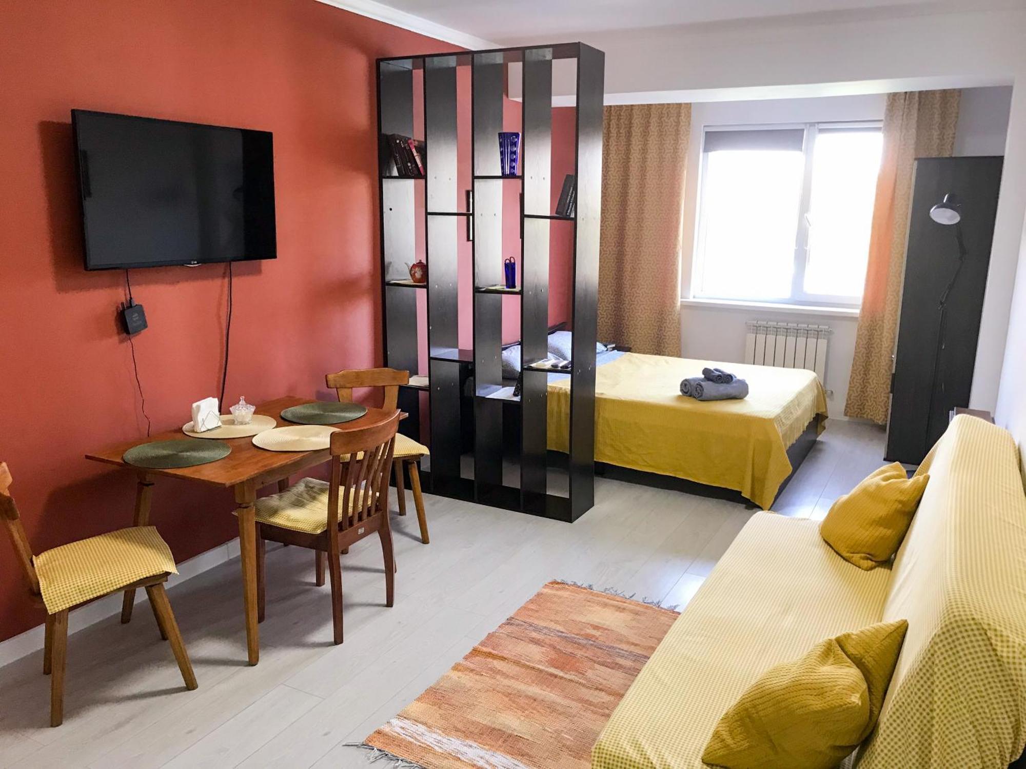 Adt Apartments Almaty Værelse billede